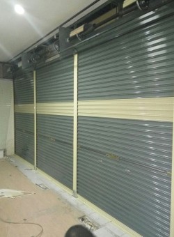 Pemasangan baru Rolling Door di bekasi 