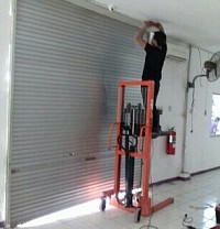 Service Rolling Door