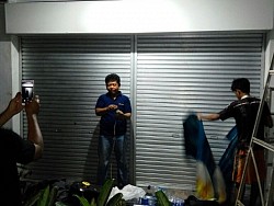Pemasangan Rolling Door baru
