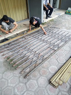 Service Folding Gate